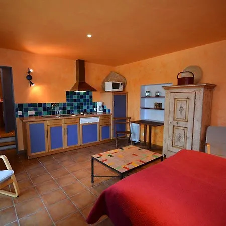 Pensión La Tuilière En Luberon
