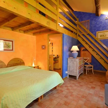 La Tuiliere En Luberon